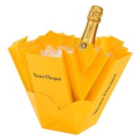 Veuve Clicquot Brut With Ice Box front
